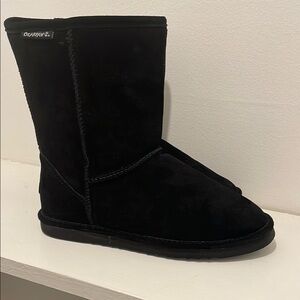 BearPaw Black Suede Boots